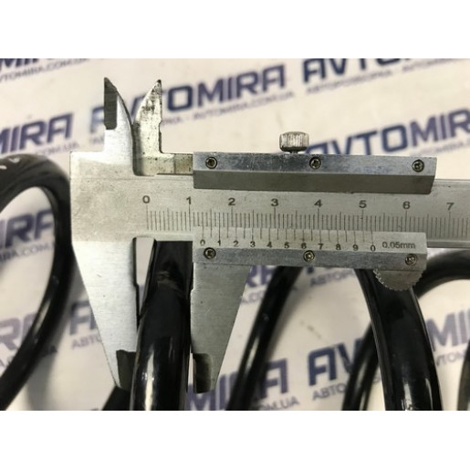 Пружина передня 298mm Opel Zafira B 2005-2011 93185136